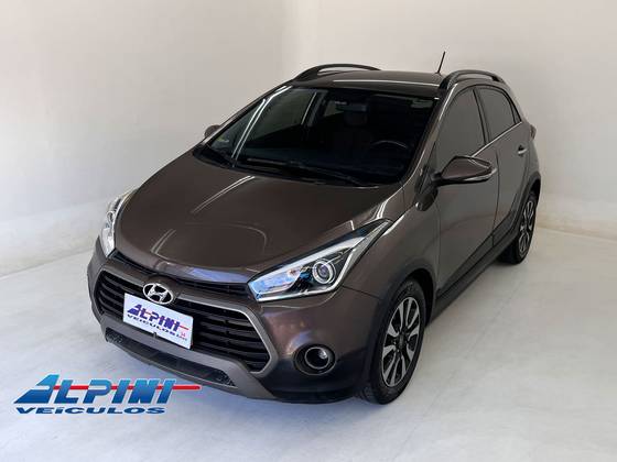 HYUNDAI HB20X 1.6 16V PREMIUM FLEX 4P AUTOMÁTICO
